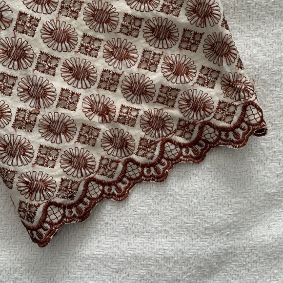 Vintage fully lined embroidery work short jacket - made in India - size 4 - Picture 2 of 4